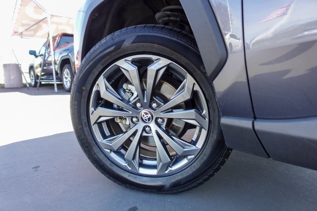 2022 Toyota RAV4 Hybrid XLE Premium