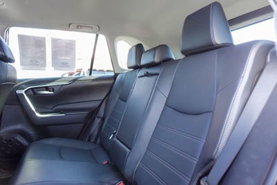 2022 Toyota RAV4 Hybrid XLE Premium