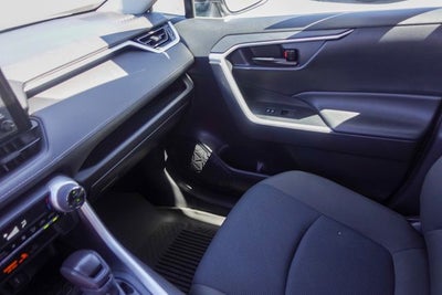 2021 Toyota RAV4 Hybrid LE