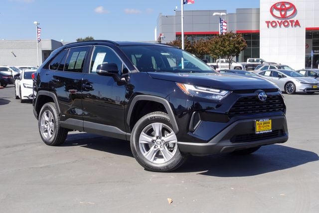 2023 Toyota RAV4 Hybrid LE