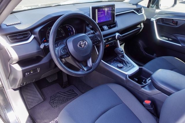 2023 Toyota RAV4 Hybrid LE
