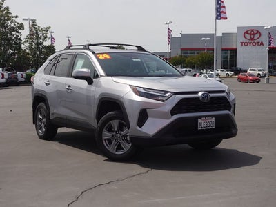 2024 Toyota RAV4 Hybrid XLE