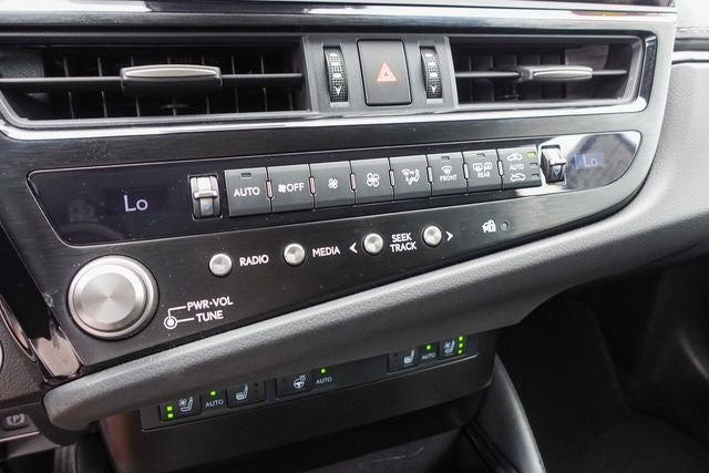 2025 Lexus ES 350