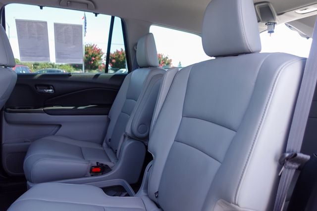 2021 Honda Pilot Touring 7 Passenger