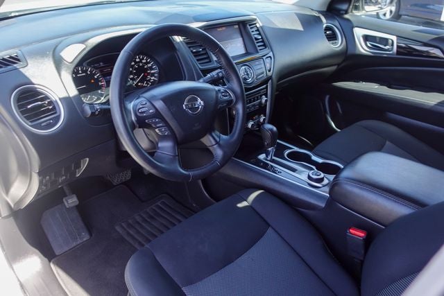 2019 Nissan Pathfinder SV