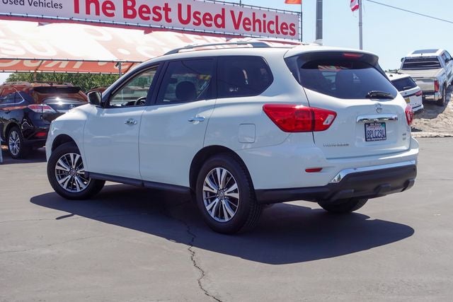 2019 Nissan Pathfinder SV