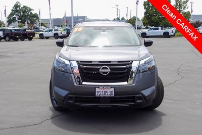 2024 Nissan Pathfinder S
