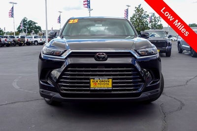 2025 Toyota Grand Highlander XLE