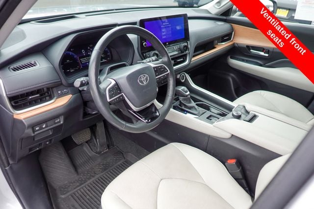 2024 Toyota Grand Highlander Platinum