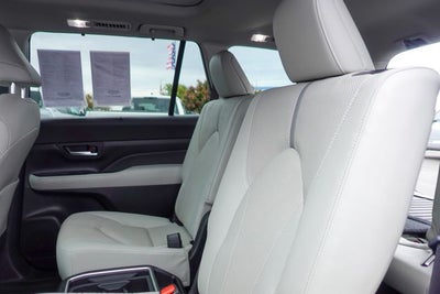 2024 Toyota Grand Highlander Platinum