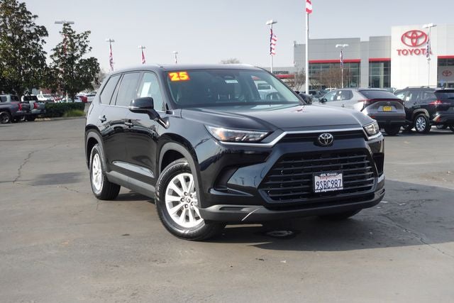 2025 Toyota Grand Highlander Hybrid XLE