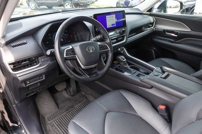 2025 Toyota Grand Highlander Hybrid XLE