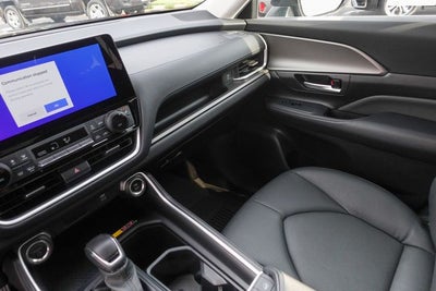 2025 Toyota Grand Highlander Hybrid XLE