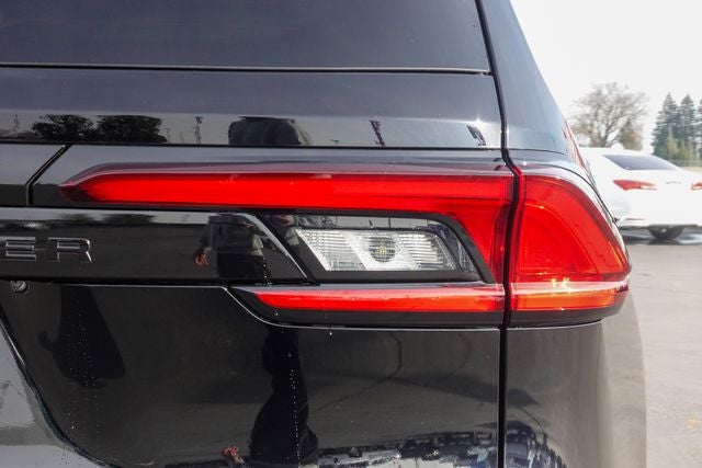 2025 Toyota Grand Highlander Hybrid XLE