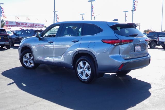 2022 Toyota Highlander Hybrid LE