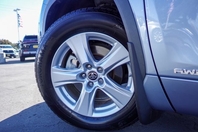 2022 Toyota Highlander Hybrid LE