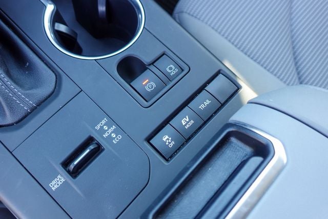 2022 Toyota Highlander Hybrid LE