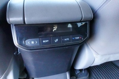 2022 Toyota Highlander Hybrid LE
