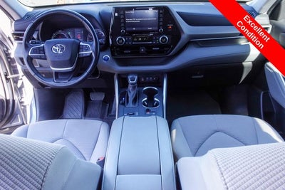 2022 Toyota Highlander Hybrid LE