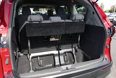 2022 Toyota Sienna LE 8 Passenger