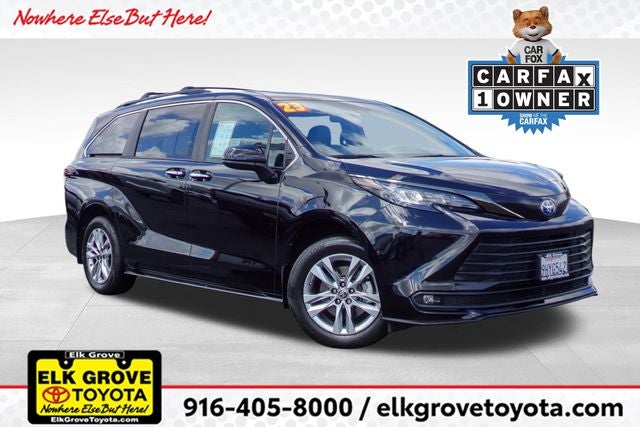2023 Toyota Sienna Woodland Edition