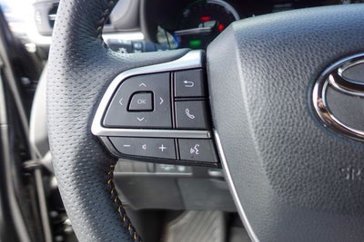 2023 Toyota Sienna Woodland Edition