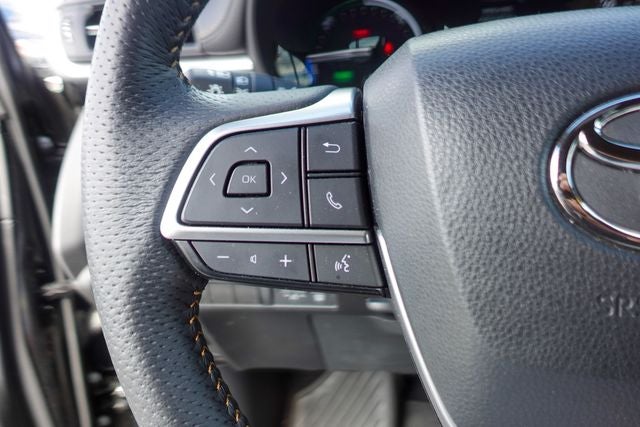 2023 Toyota Sienna Woodland Edition