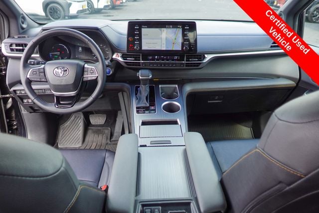 2023 Toyota Sienna Woodland Edition