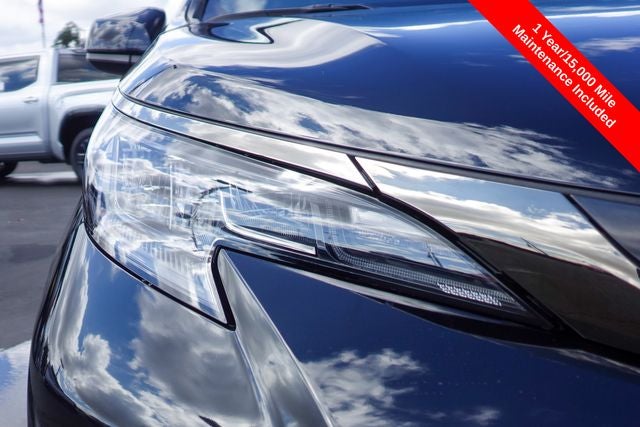 2023 Toyota Sienna Woodland Edition