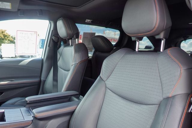 2021 Toyota Sienna XSE 7 Passenger