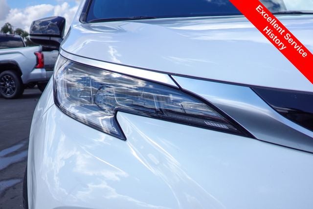 2021 Toyota Sienna XSE 7 Passenger
