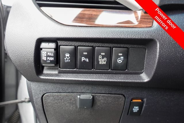 2017 Toyota Sienna Limited 7 Passenger