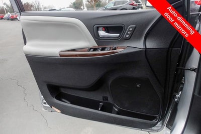 2017 Toyota Sienna Limited 7 Passenger