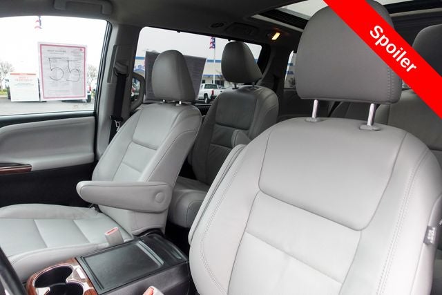 2017 Toyota Sienna Limited 7 Passenger