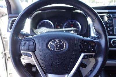 2017 Toyota Highlander Limited Platinum