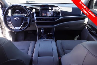 2017 Toyota Highlander Limited Platinum