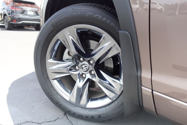2019 Toyota Highlander Limited Platinum