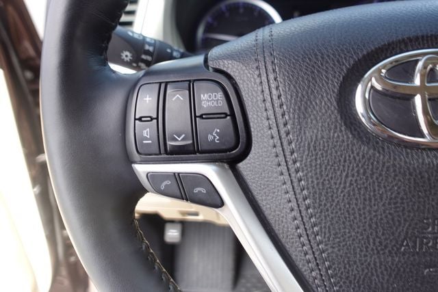 2019 Toyota Highlander Limited Platinum