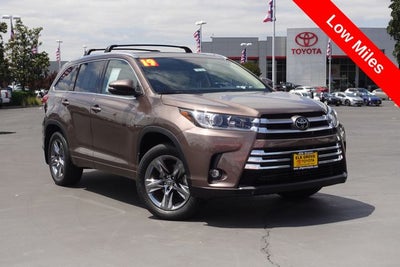 2019 Toyota Highlander Limited Platinum
