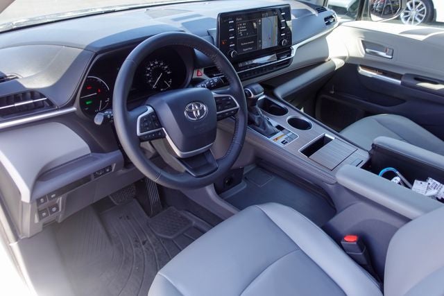 2021 Toyota Sienna XLE 7 Passenger