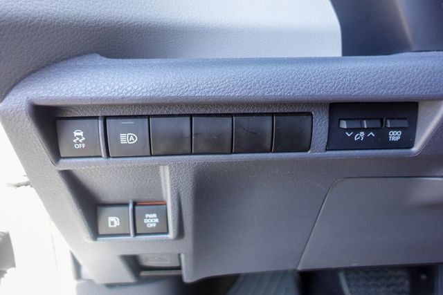 2021 Toyota Sienna XLE 7 Passenger