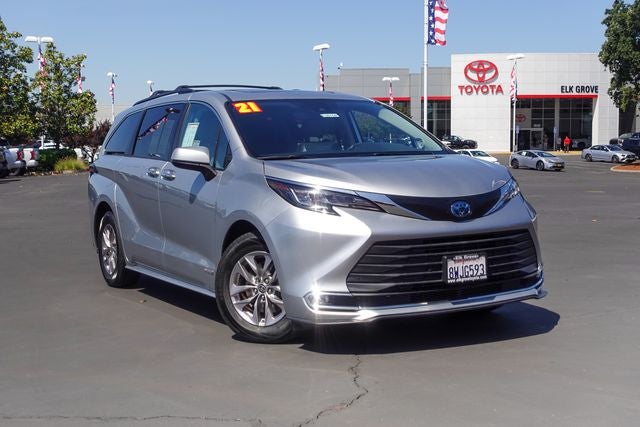 2021 Toyota Sienna XLE 7 Passenger