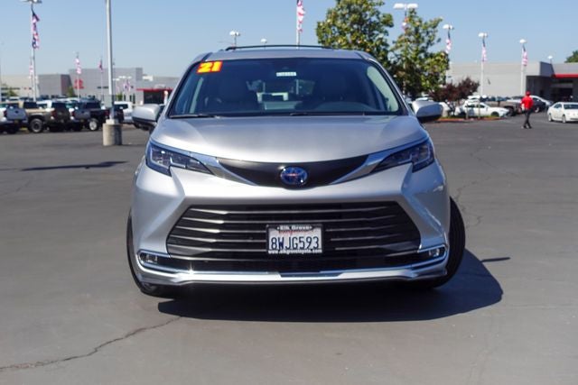 2021 Toyota Sienna XLE 7 Passenger