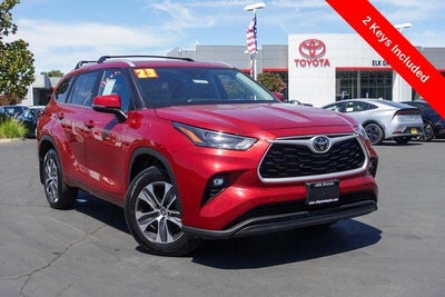 2023 Toyota Highlander XLE
