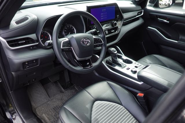 2024 Toyota Highlander XSE