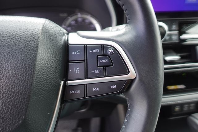 2024 Toyota Highlander XSE