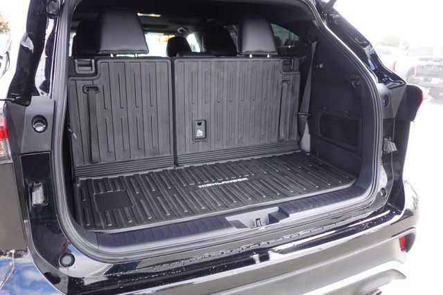 2024 Toyota Highlander XSE
