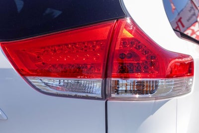 2011 Toyota Sienna LE