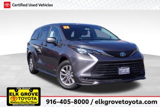 2021 Toyota Sienna LE 8 Passenger