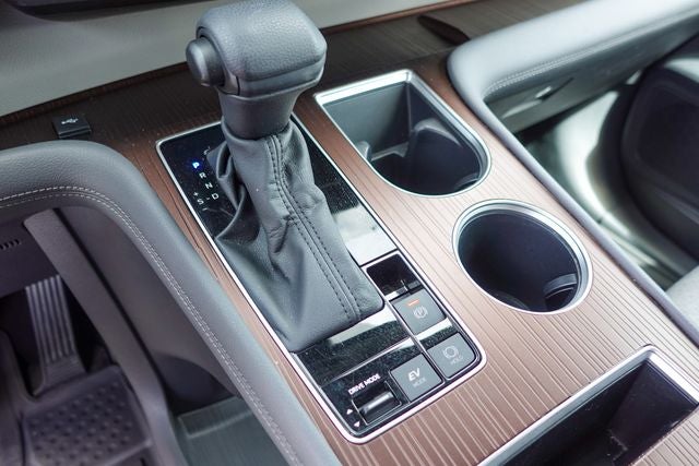 2024 Toyota Sienna LE 8 Passenger